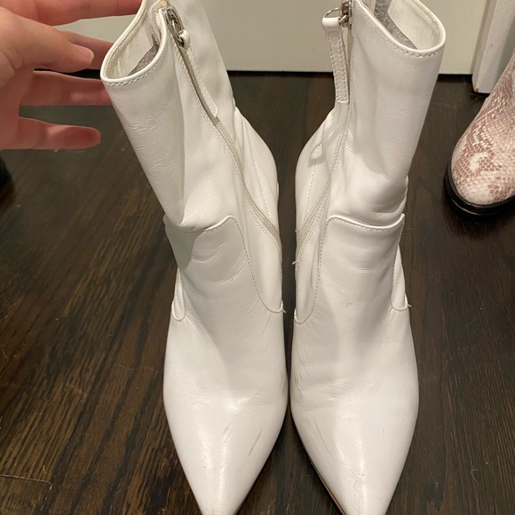 Chinese Laundry Crushing Block heel bootie - Picture 5 of 7